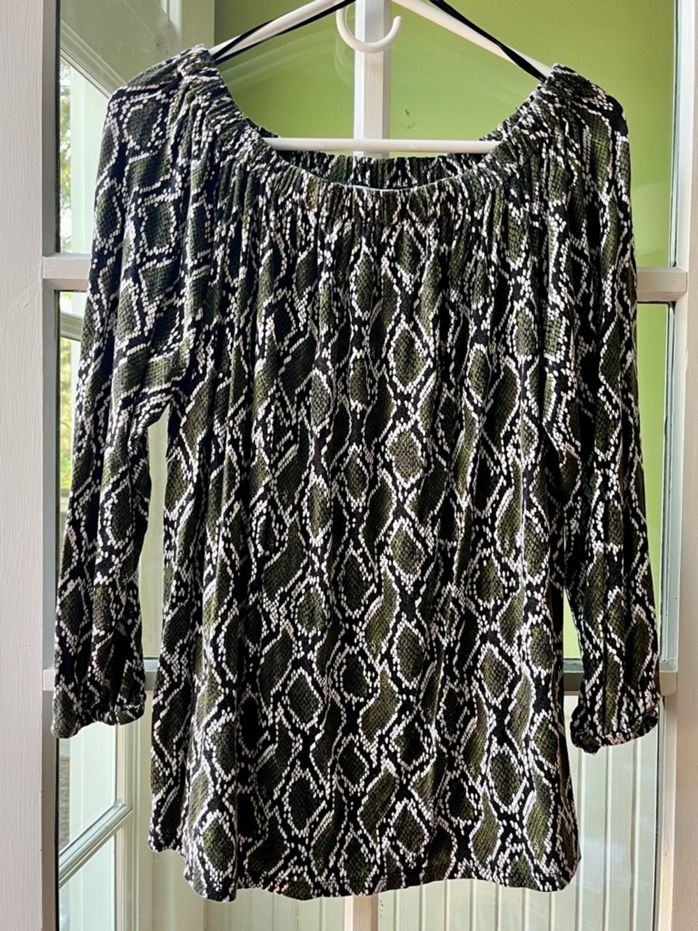 Michael Kors Green and Black Snake-Print Top with Round Neckline & 3/4 sleeves